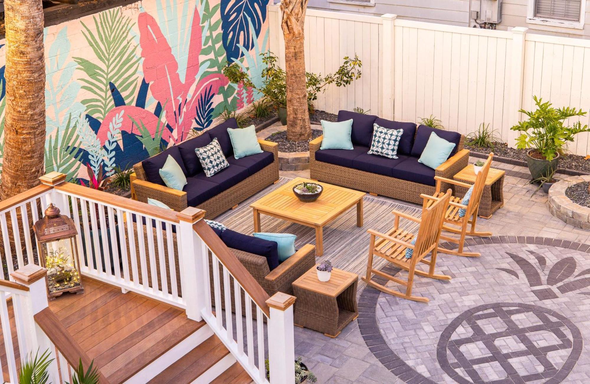 Villa Charming Secluded Courtyard - 1 Block To King à Charleston Extérieur photo